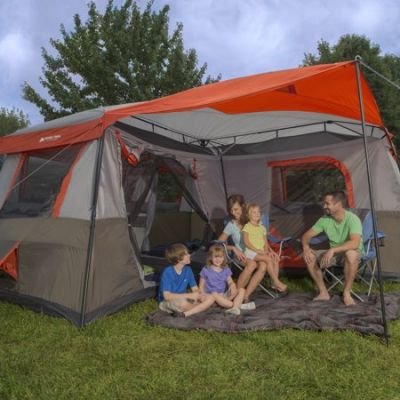 family sat Tent