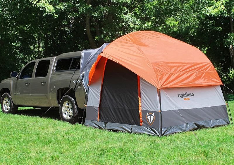 SUV attached to Rightline SUV tent